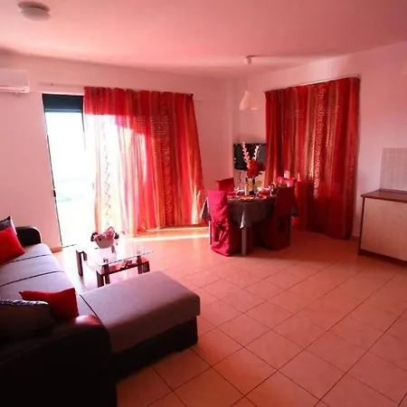 Gianni Villa *