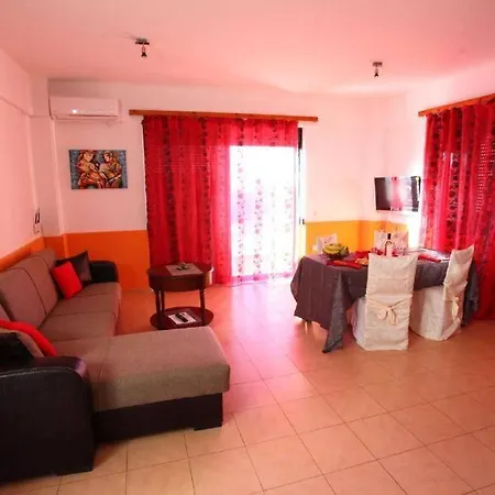Gianni Villa *