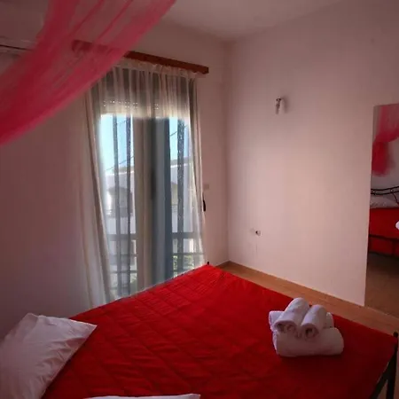Gianni Villa *
